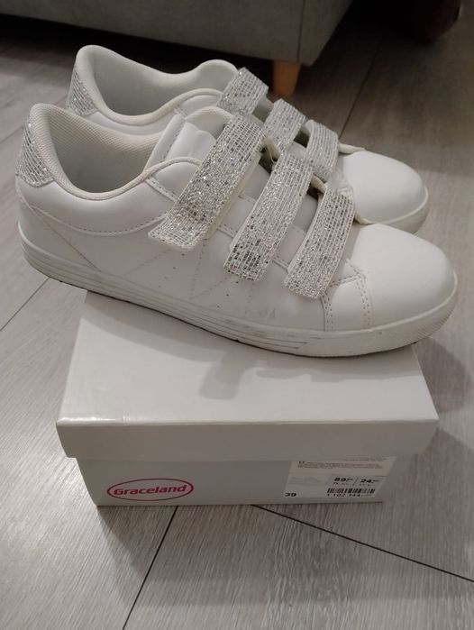 Buty damskie białe 39
