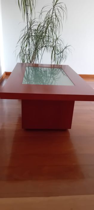 Mesa pequena para sala