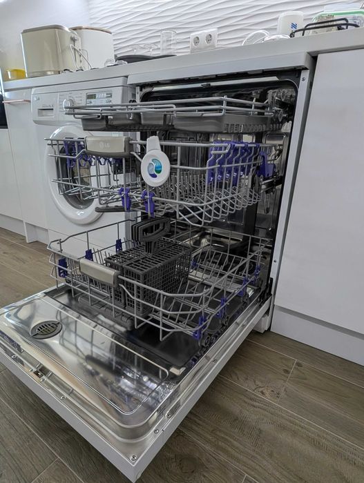 Máquina de lavar loiça LG