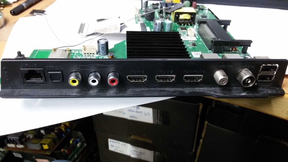 el.mt9602v-fg48     quilive ver modelo do tv nas fotos