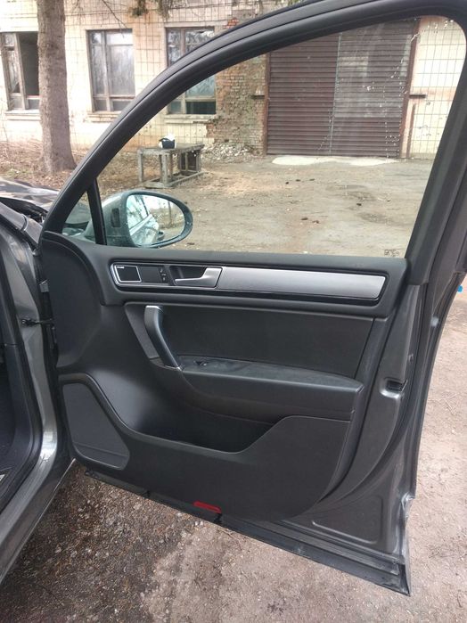 Продам Volkswagen Tuareg rline 2017 рв