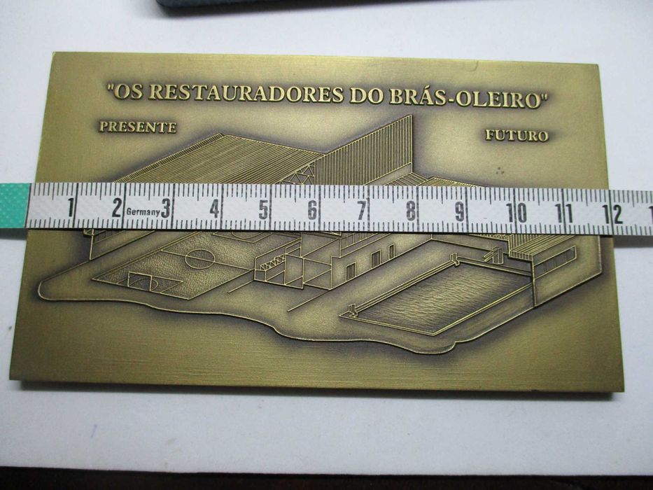Medalha da inauguração dos Restauradores do Brás-Oleiro
