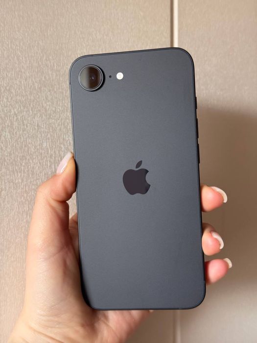 Iphone 16e 128GB, Neverlock, 100% бат, Стан Нового, Айфон 16е 128гб