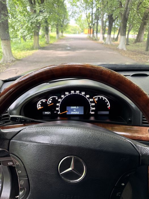 Продам Mersedes-Benz W220 S-class