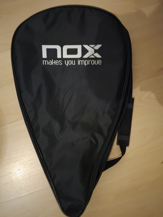 Raquete Padel- Capa protectora Nox