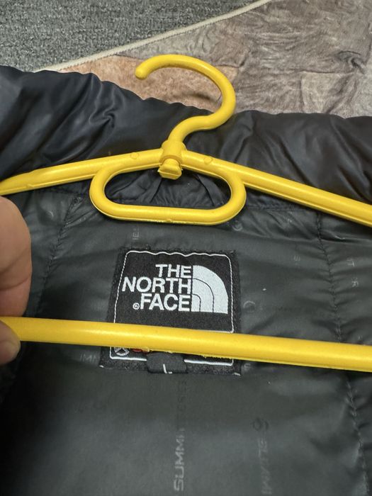 Пуховик The north face 800 розмір М\Л дуже легка модель и тепла