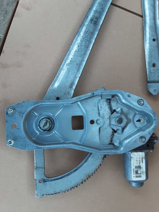 Склопідйомник (моторчик) форд   транзіт  2000-2006-2014