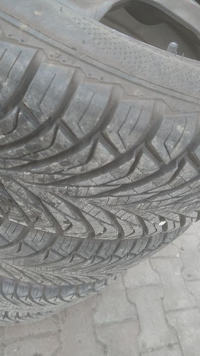 " Golf V Octavia Seat Golf VI koła całoroczne opony felgi kołpaki 16"