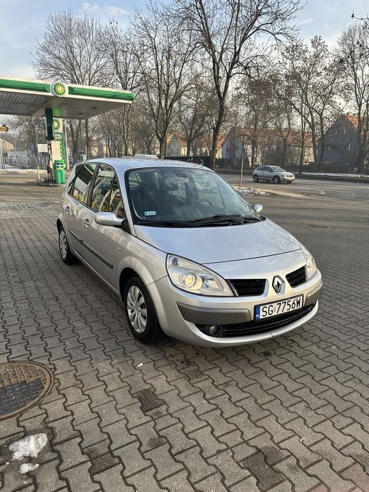 Renault Scenic super stan