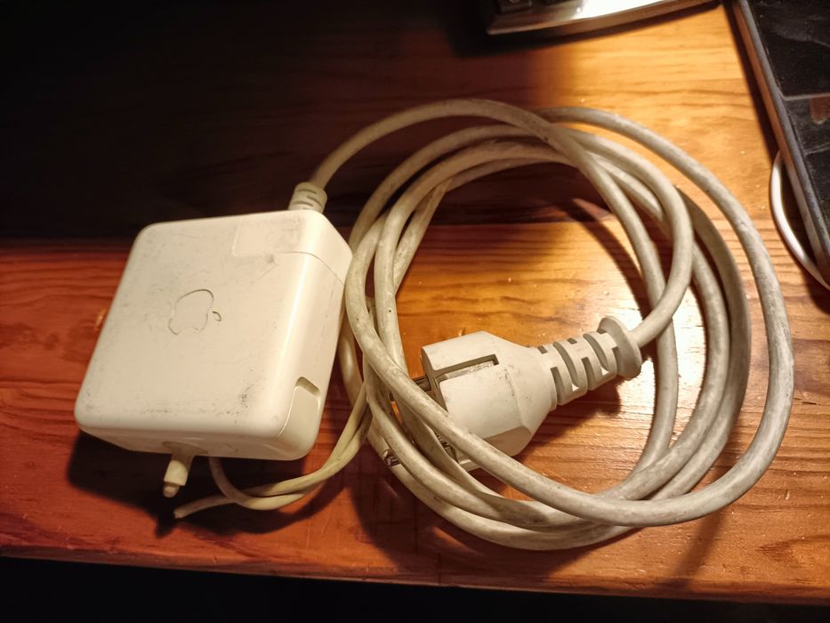 Carregador Apple magsafe 60W/85W