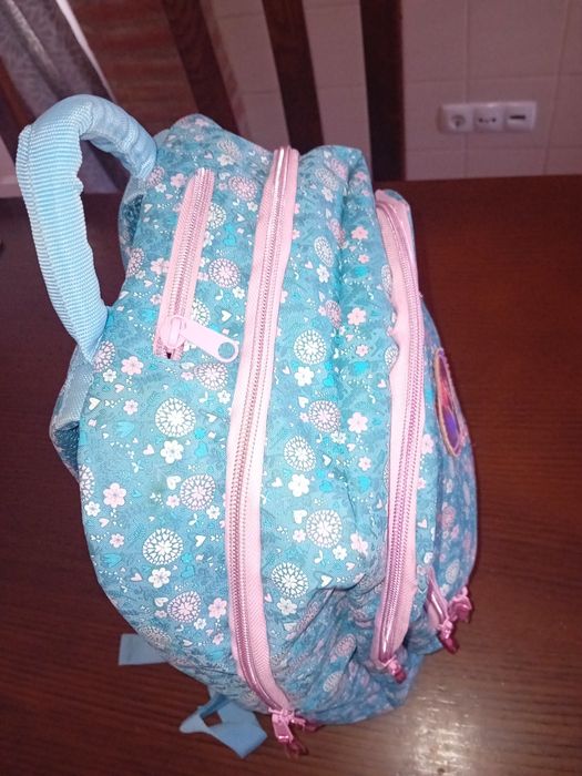 Mochila escolar de alta qualidade,  excelente estado