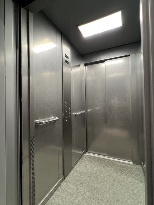 Продаж двокімнатна кв. в ЖК Файна Таун, з кухнею-вітальнею, не кутова