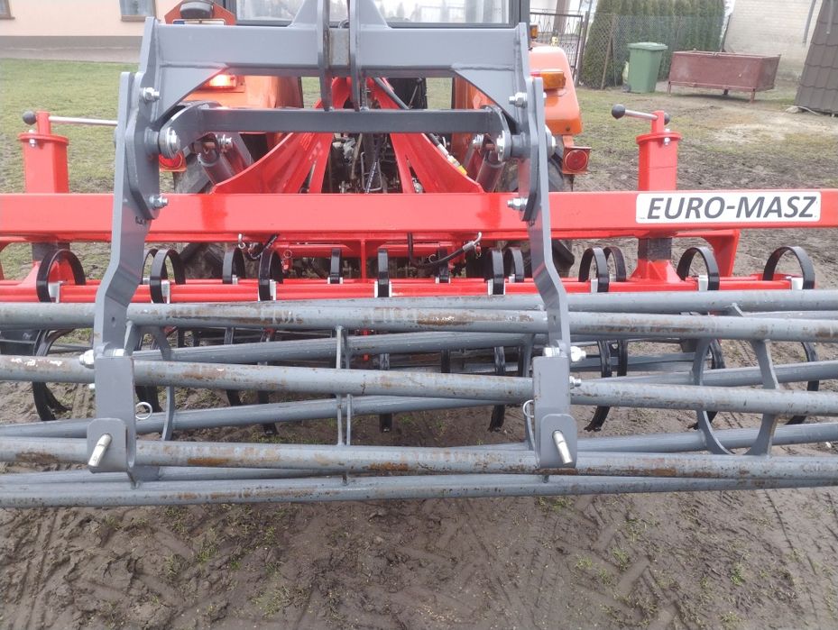 Sprzedam agregat uprawowo siewny 2.7m