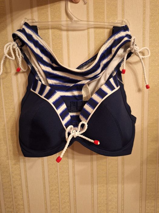 Купальник роздільний Triumph, розмір 38D