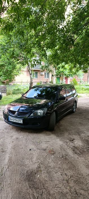 Митсубиси Ланцер 9 2л мех.газ/бенз