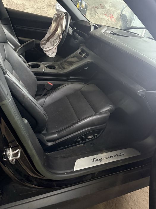 Розборка Porsche Taycan 4s 23рік USA