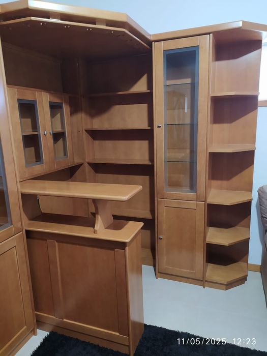 Móvel Grande de Sala