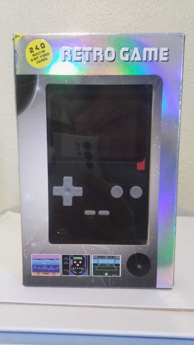 Mini Consola Retro – 240 Jogos Clássicos Portátil