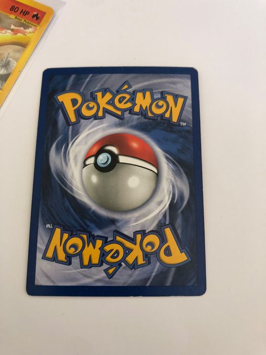 Carta Pokémon Zapdos Holo (Base Set 16/102) - Original / PT