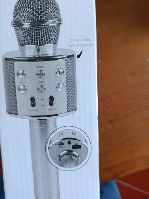 Microfone embalado e selado