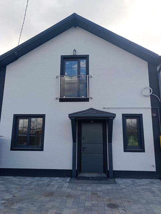 Продам танхаус з ремонтом