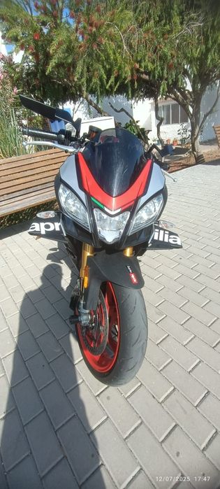 Aprilia Tuono 1100 V4 Factory