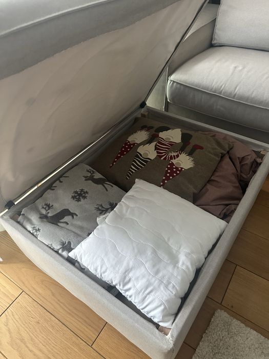 Kanapa + pufa podnóżek ze schowkiem Ikea Kivik
