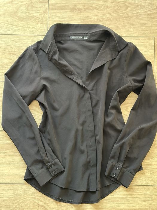 Чорна універсальна блуза