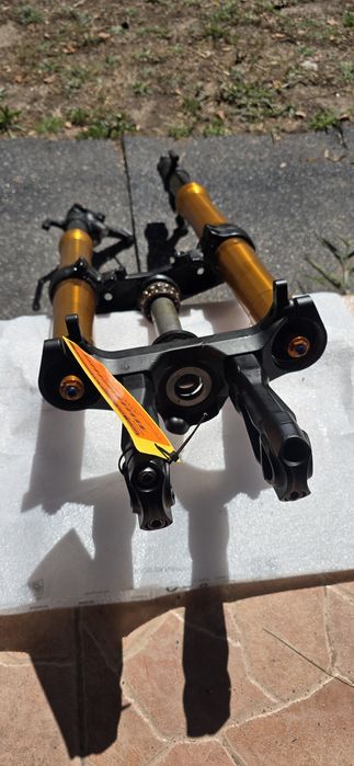 Forquilha dianteira completa Yamaha MT-09 2021-2023