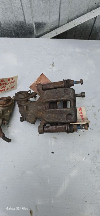 Zaciski Hamulcowe Tylne Tył Audi 80 Coupe Quattro