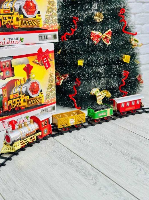 потяг, новорічна залізниця, подарунковий потяг