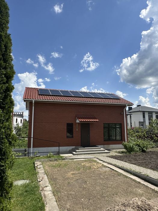 Сонячні панелі,інвертори ,електростанції під ключ