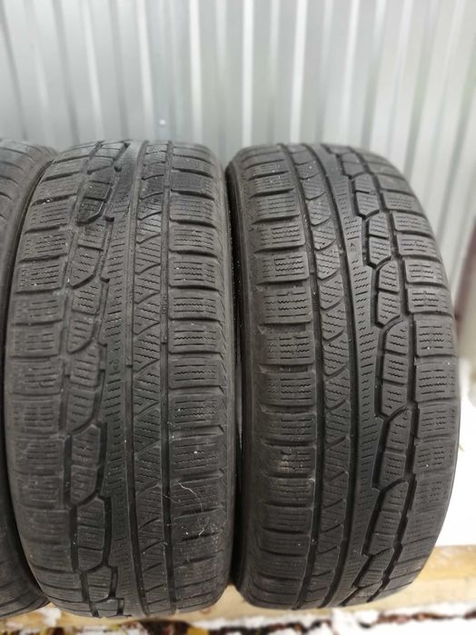 4 opony zimowe Nokian 225/55R18 z rantem, 7 i 6,5mm.