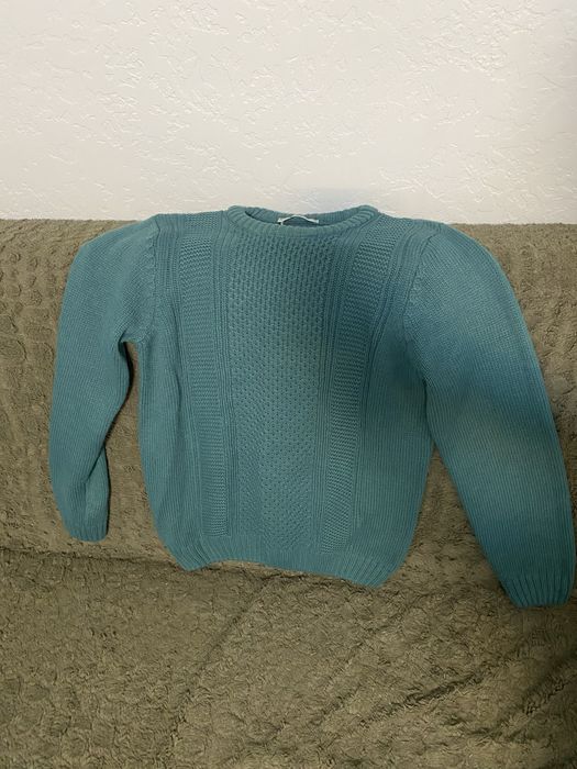 Светр чоловічий.