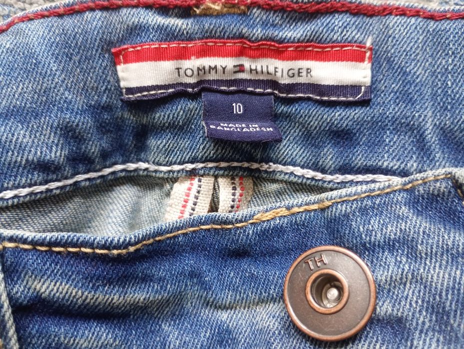 Tommy Hilfiger oryginalne spodnie jeansowe dla chłopca