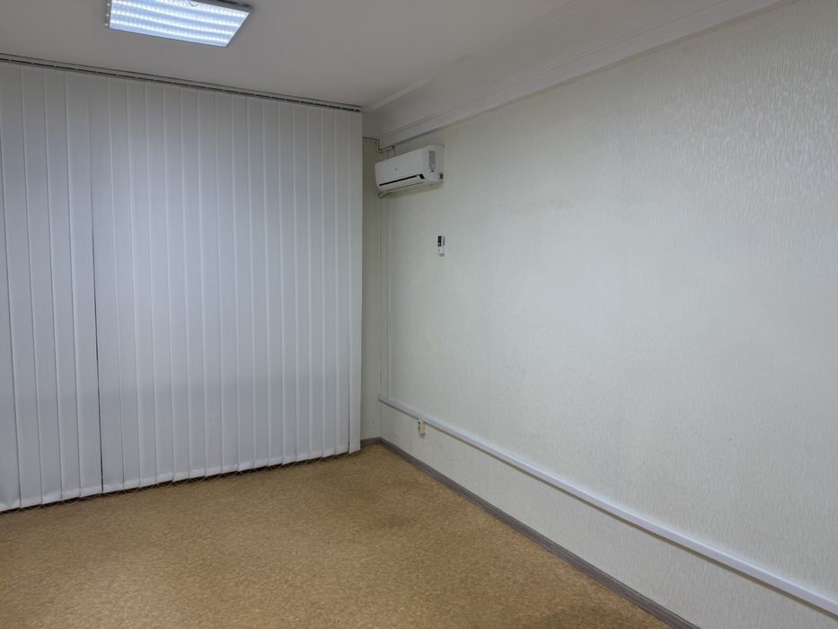 Оренда офісу 20кв.м адреса Фортечна,92