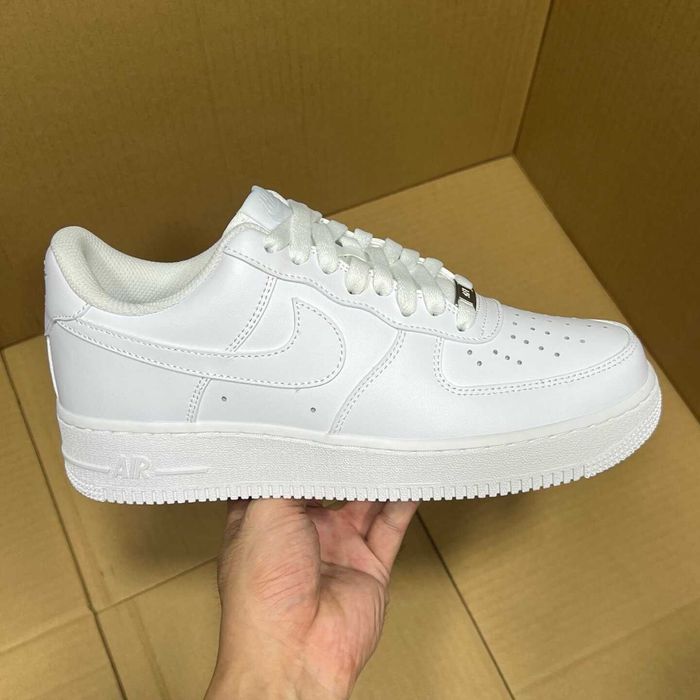 Nike_ Air_ Force_ 1_ Low '07_ Biały R.36