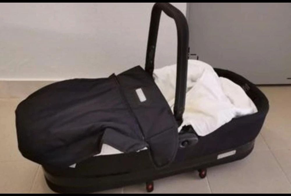 IP-OP da Bebecar - carrinho + alcofa