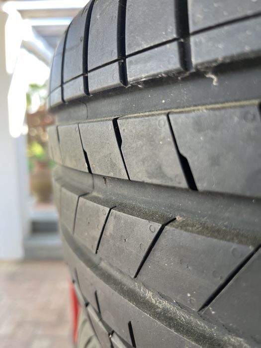 Pneus KUMHO 225/50 ZR17