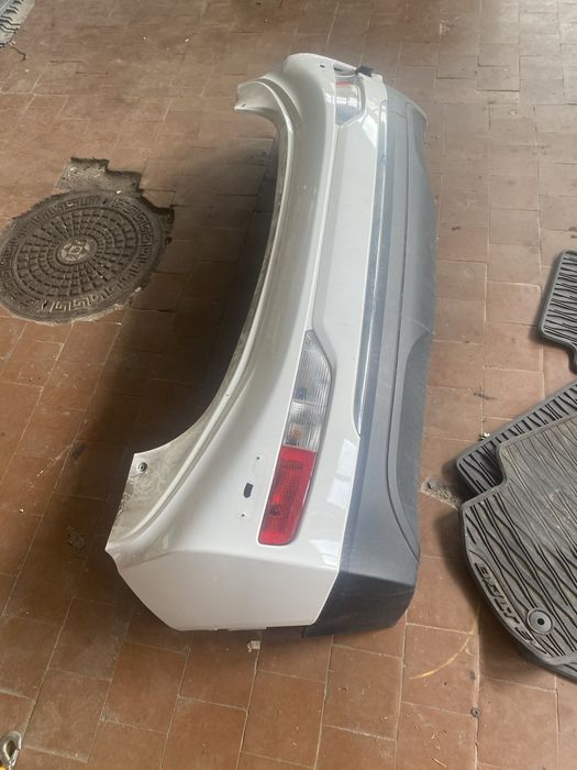 Chevrolet bolt EV LT premier 1LT 2LT 17-23 задній бампер