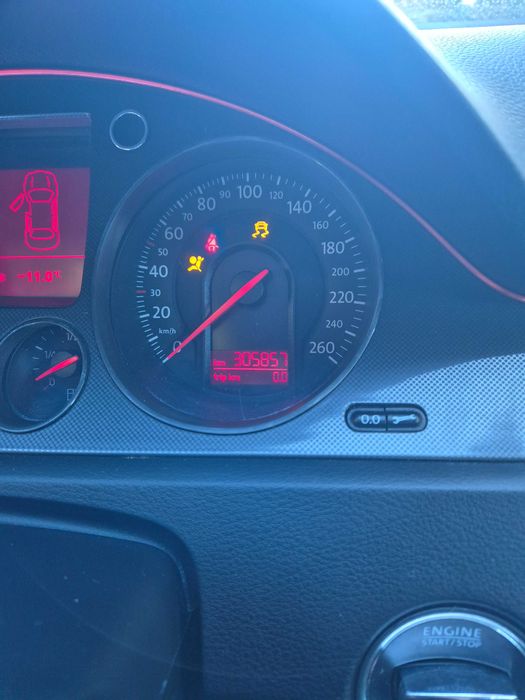 Sprzedam samochód VOLKSWAGEN PASSAT B6 1.9 TDI 105 KM