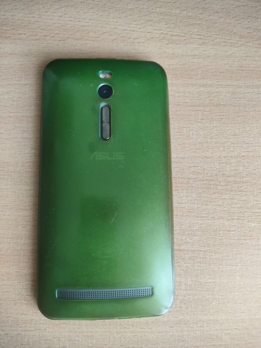Asus Zenfone 2 | Intel atom x86