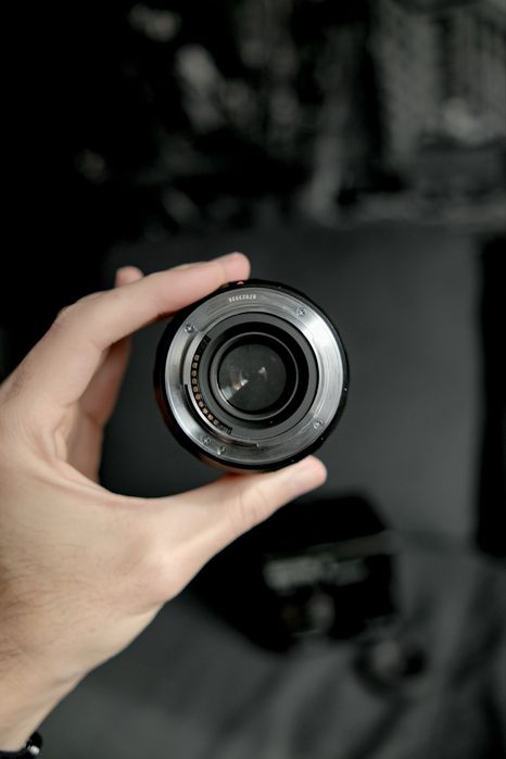 Voigtlander 40mm f1.2 e mount (ou Z mount com adaptador)