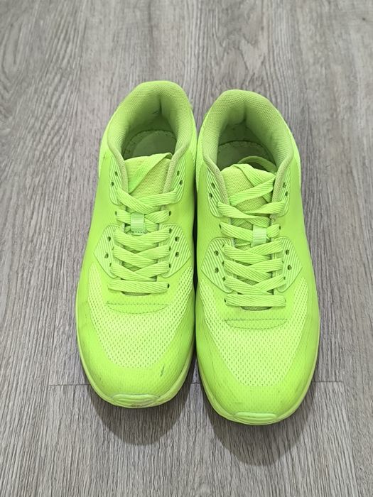 Sapatilhas fluorescente 38