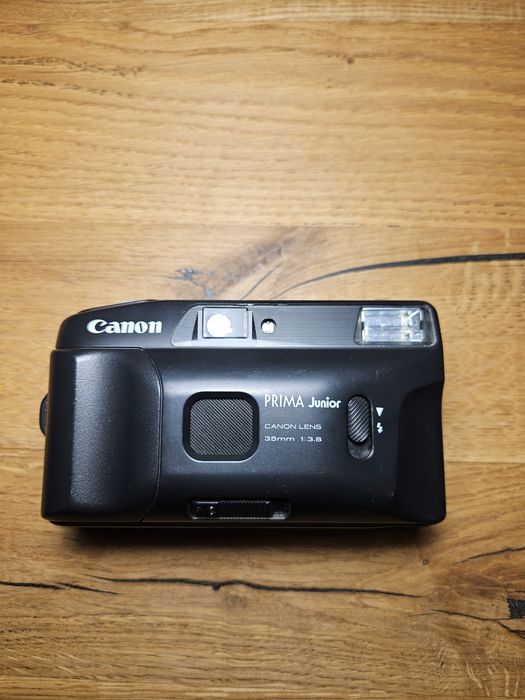 Aparat analogowy Canon Prima Junior