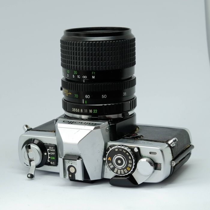 Minolta XG-2 + Cosina 35–70 MC Macro Analog 35mm
