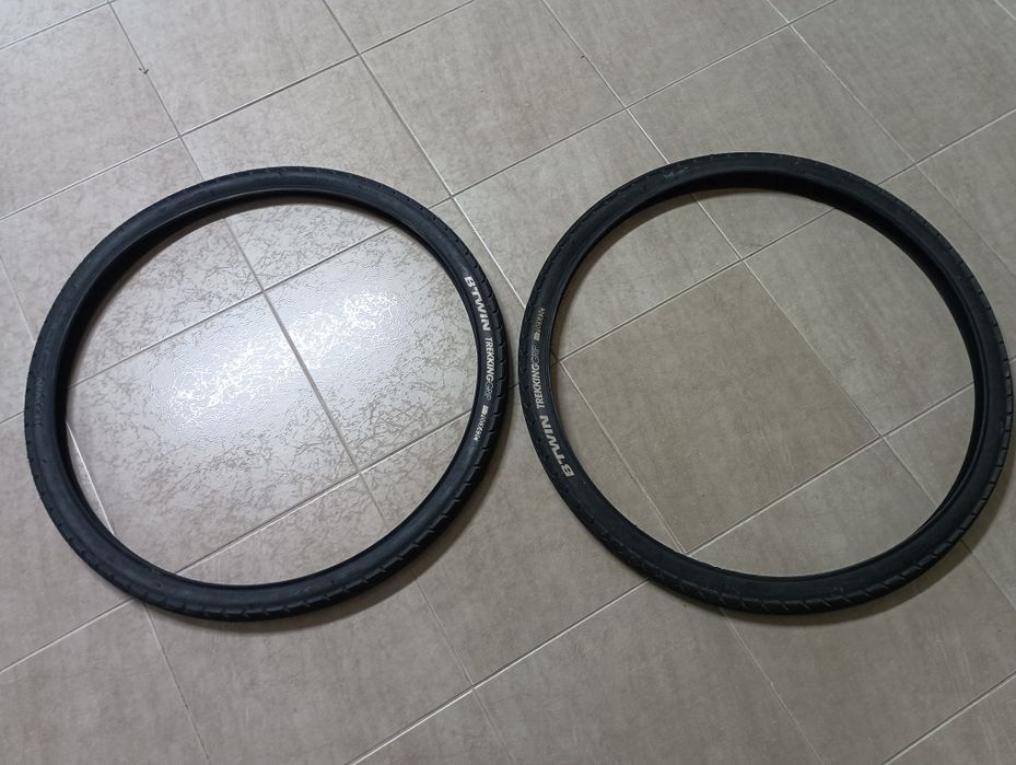 Vendo um de pneu roda 26 mistos