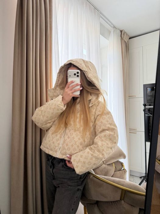 Куртка в стилі бреду LV