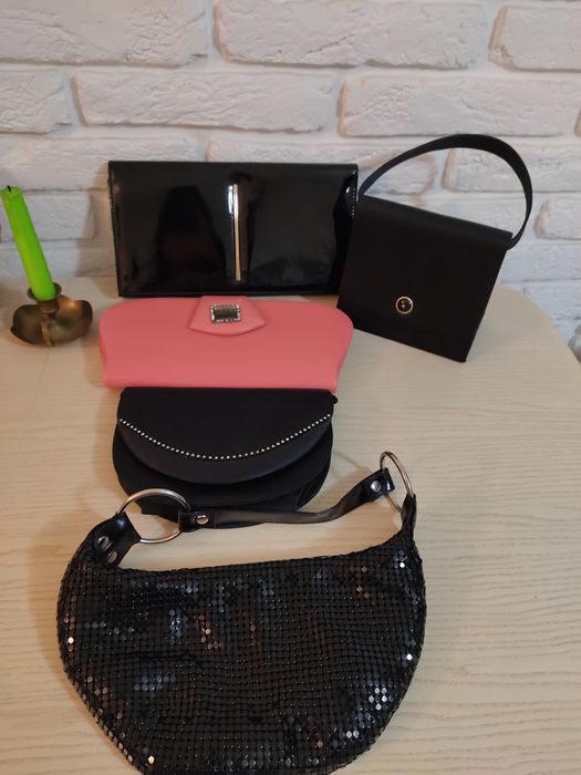 Вечірні сумочки та клатчі