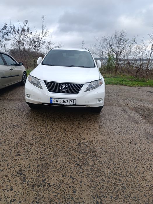 LEXUS RX 350 полный привод газ
